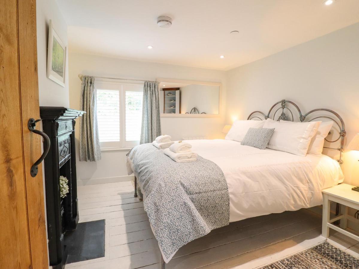 Villa Tan Y Ddol Welshpool Esterno foto